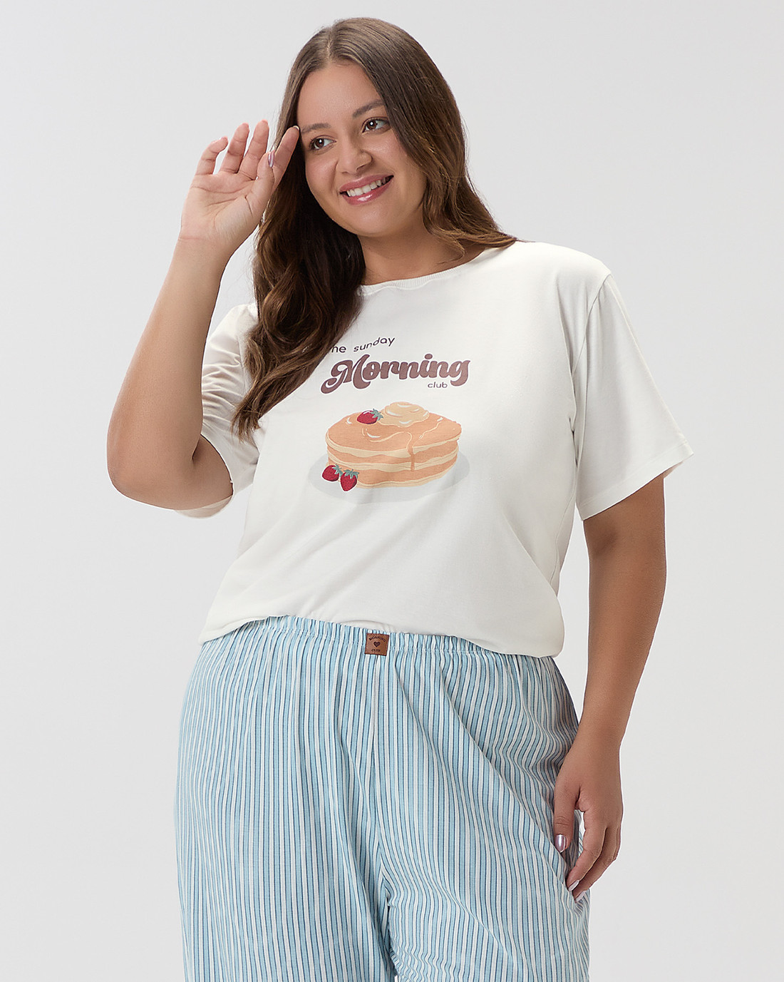 Pijama Feminino Plus Size Manga Curta Com Calça