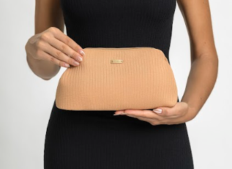 Necessaire