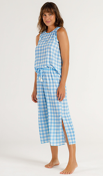 Pijama Feminino Regata Com Calça Pantacourt
