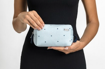 Necessaire